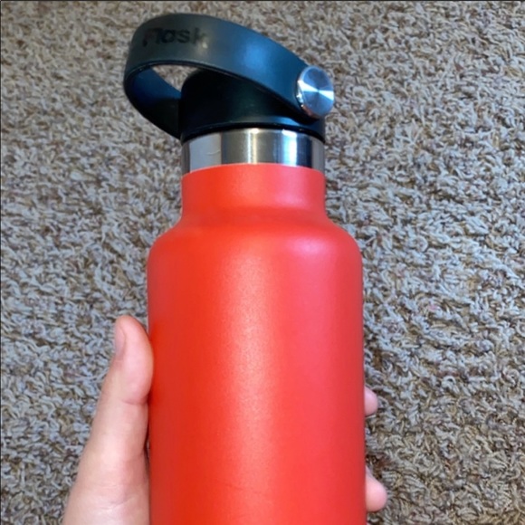 dark red hydroflask
